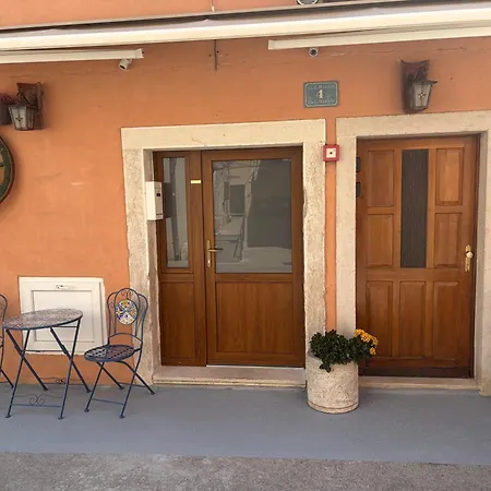 Πανσιόν Ema 3*